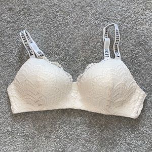 Victoria’s Secret bra